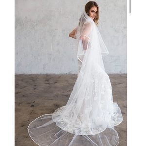 IVEN CHAPEL VEIL WITH BLUSHER - SATIN RIBBON EDGING